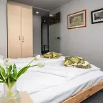 Zielone Powisle Apartments - City Centre By Sun & Snow